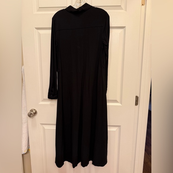 Calvin Klein Women’s Black Silky Fancy Neutral Dress - Picture 2 of 6